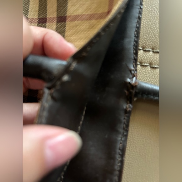 Vintage Burberry tote bag. Size medium. Condition 8/10 - Picture 7 of 16